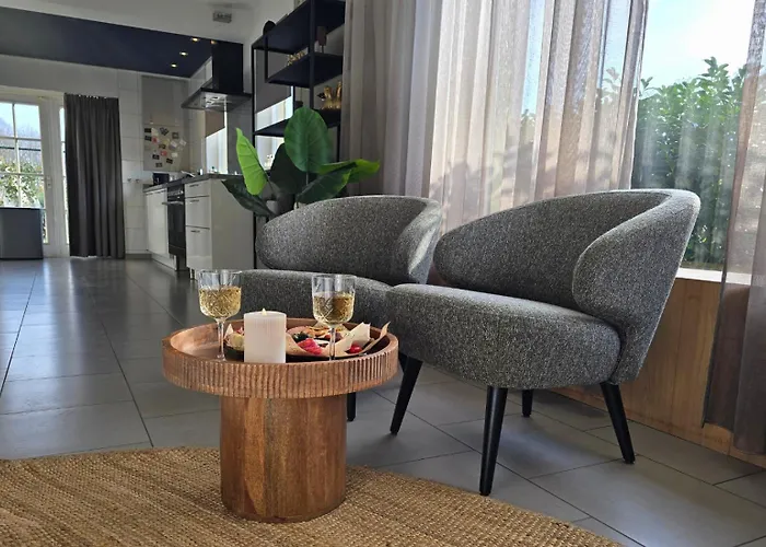 Wellness Voor 10 Personen Met Sauna&hottub