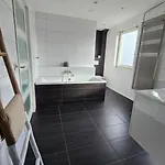 Wellness Voor 10 Personen Met Sauna & Hottub ヴィラ *