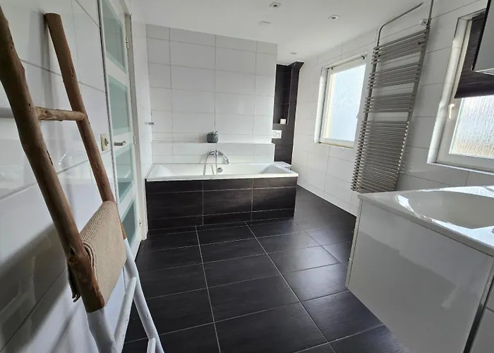 Wellness Voor 10 Personen Met Sauna & Hottub Vila *